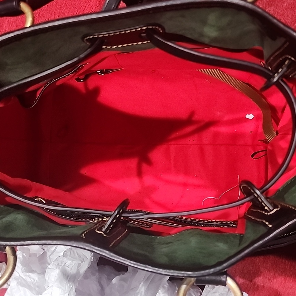 Dooney&Bourke - Picture 3 of 6